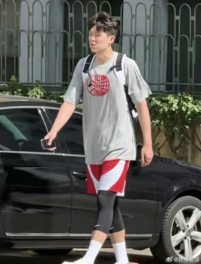 乐鱼登录-杨瀚森&amp;曾凡博&amp;贺希宁已跟国家队会合 备战七月份的两场世预赛